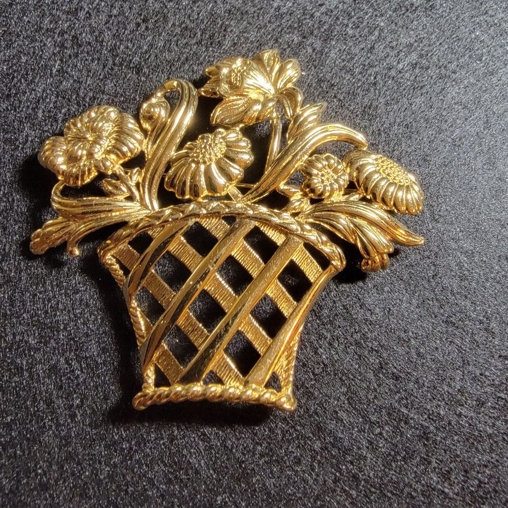 Monet Gold Tone Flower Basket Brooch